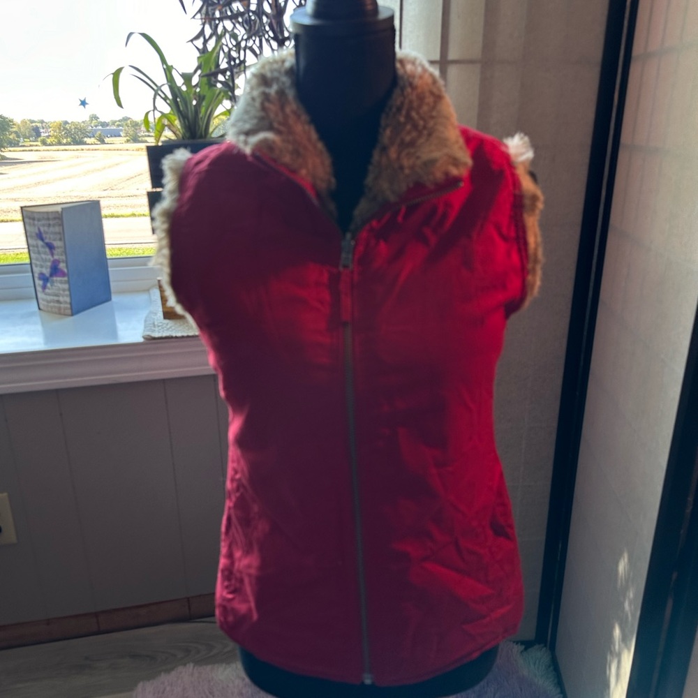 Women’s Large fur lined vest